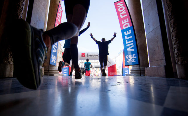 Epreuve 8 km chrono - hôtel de ville - Lyon Urban Trail – Trail Urbain – LUT - © Gilles Reboisson